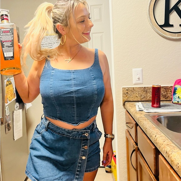 Meet your Posher, Michaela - Picture 16 of 16